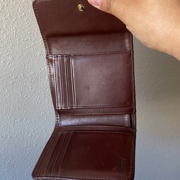 Vintage coach wallet comes with dust bag - Picture 12 of 15